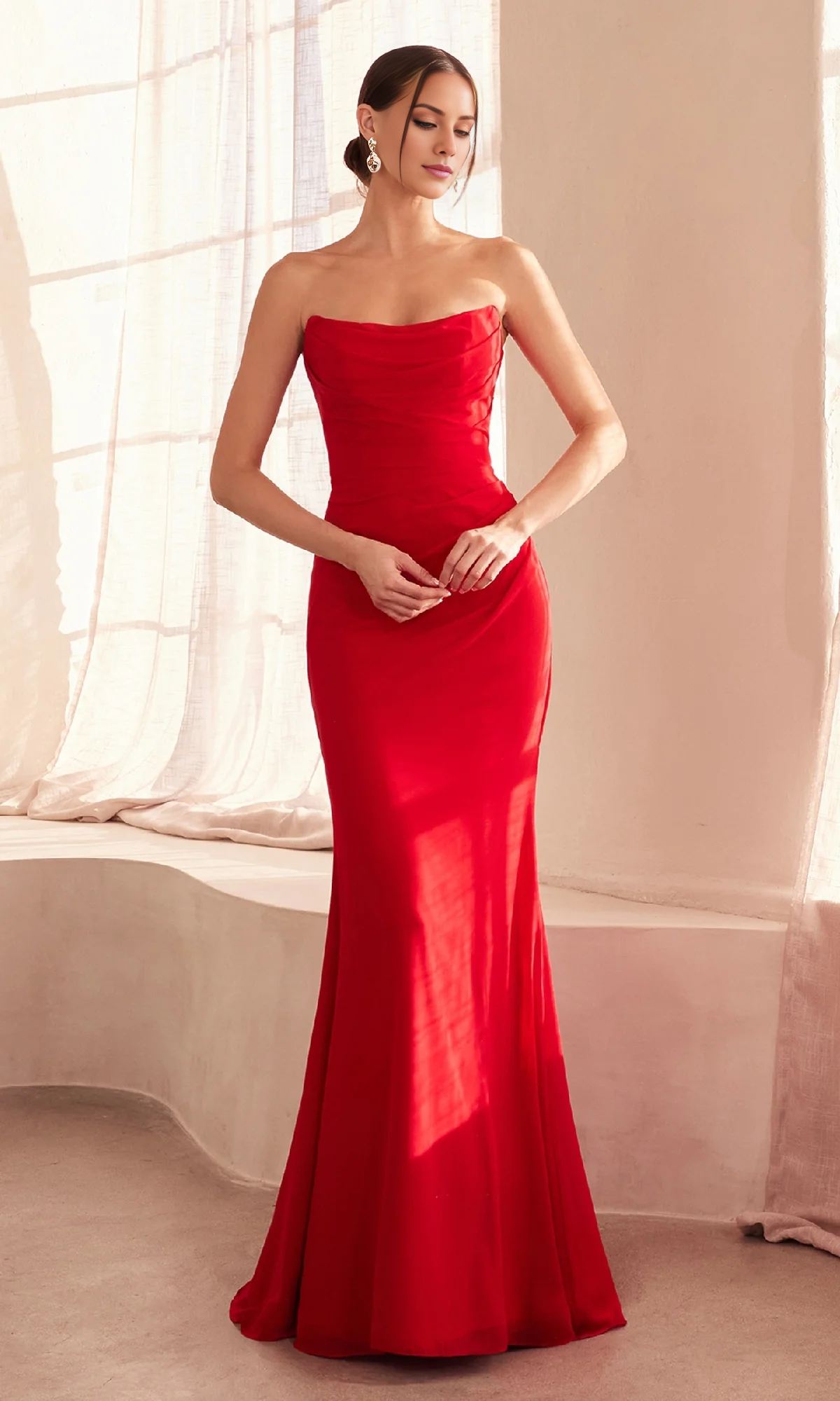 Vestido de fiesta Jimiss con hombros descubiertos, sin tirantes, espalda con cremallera y largo hasta el suelo 