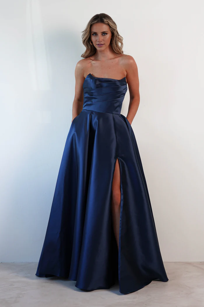 Vestido de fiesta largo de satén con hombros descubiertos, espalda descubierta y abertura lateral - Vestido Jimiss 
