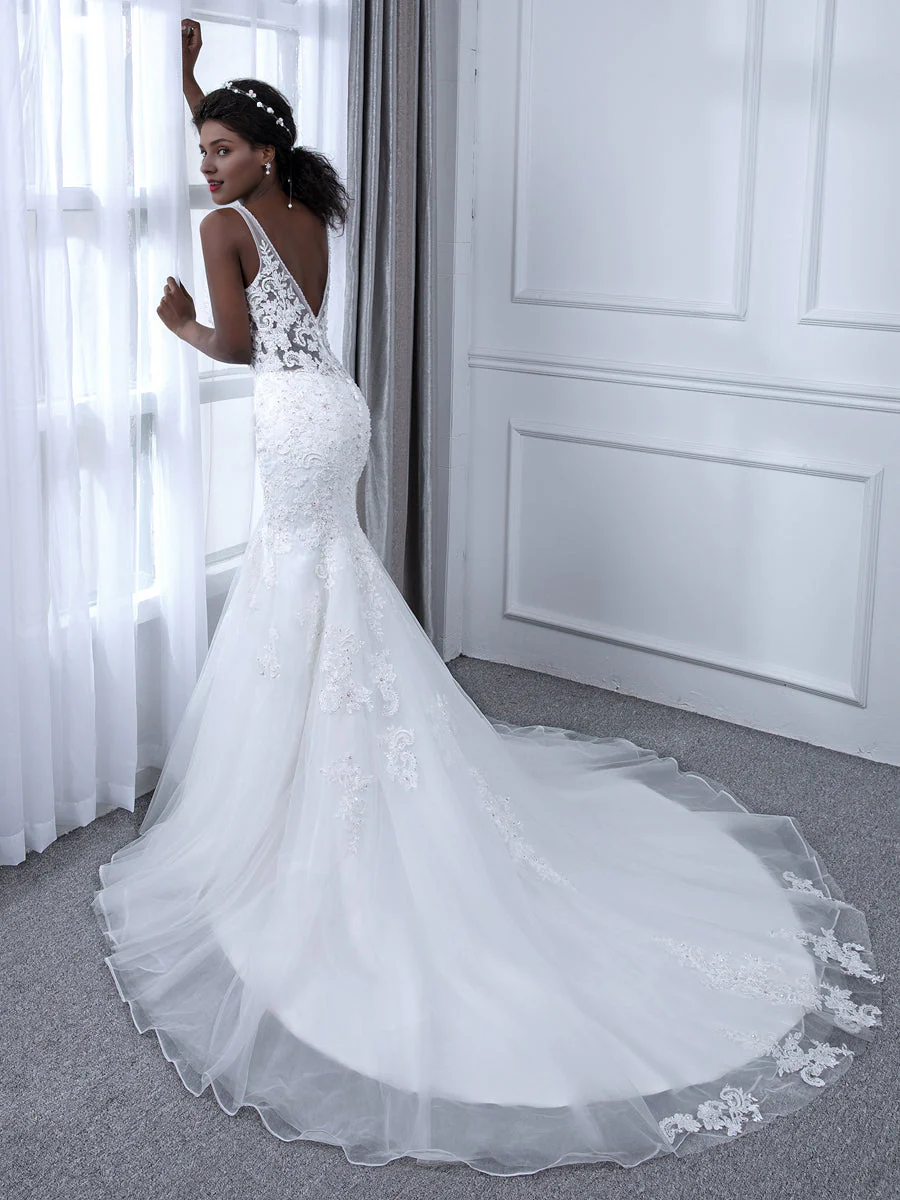 White Lace V-Neck Mermaid Floor-Length Wedding Dress
