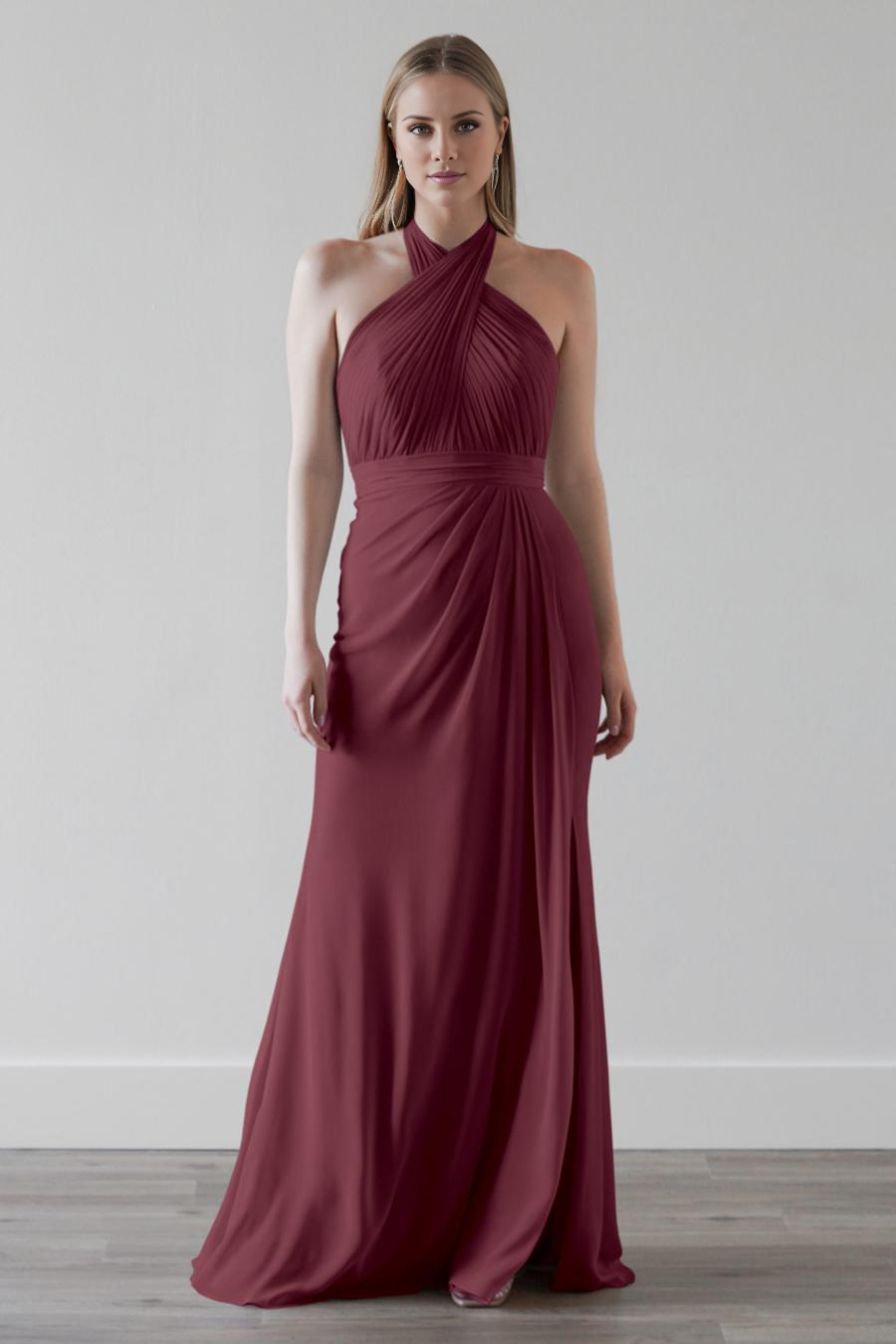 Vestido de noche Jimiss con cuello colgante, detalles plisados, espalda descubierta y largo hasta el suelo