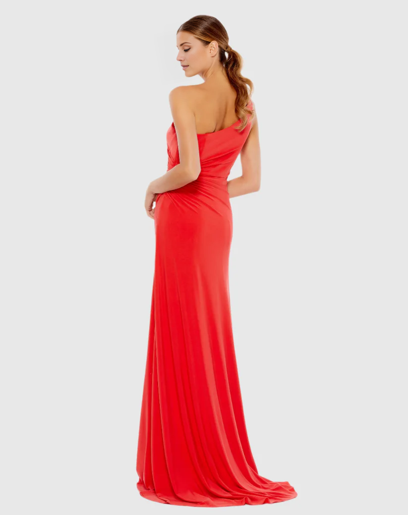 Vestido de noche largo hasta el suelo con abertura lateral, sin mangas y escote de un solo hombro
