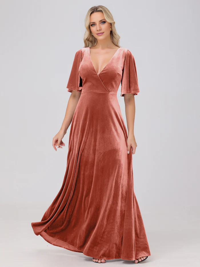 Abito da damigella d'onore lungo fino al pavimento, in velluto, a maniche corte, con scollo a V e linea ad A