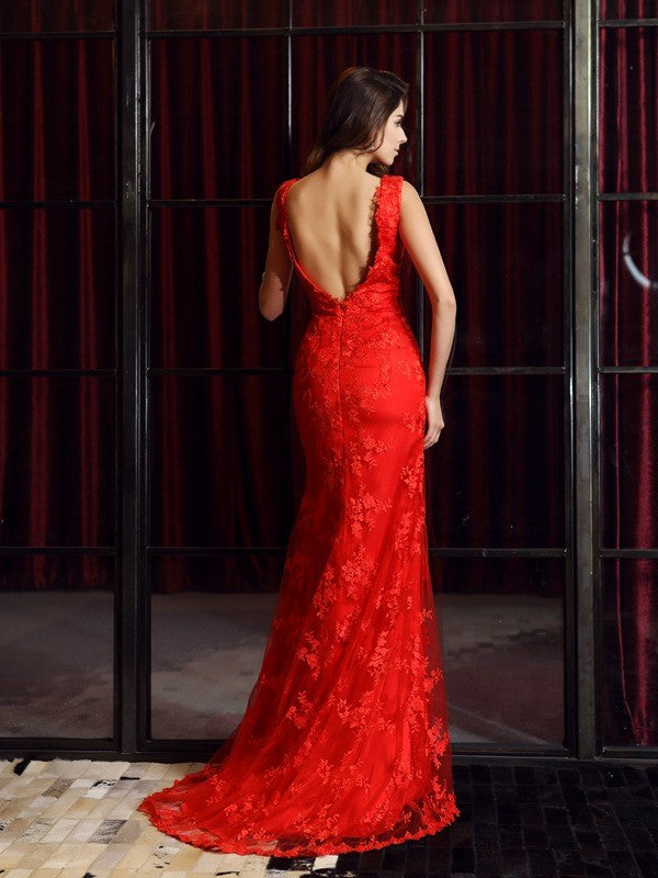 Trumpet/Mermaid V-neck Applique Sleeveless Long Lace DressesTrumpet/Mermaid V-neck Applique Sleeveless Long Lace Dresses