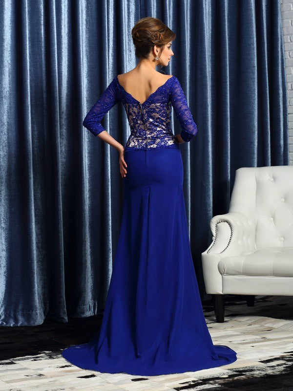 Abiti da sposa lunghi in chiffon con maniche a 3/4, in pizzo e scollo a barchetta