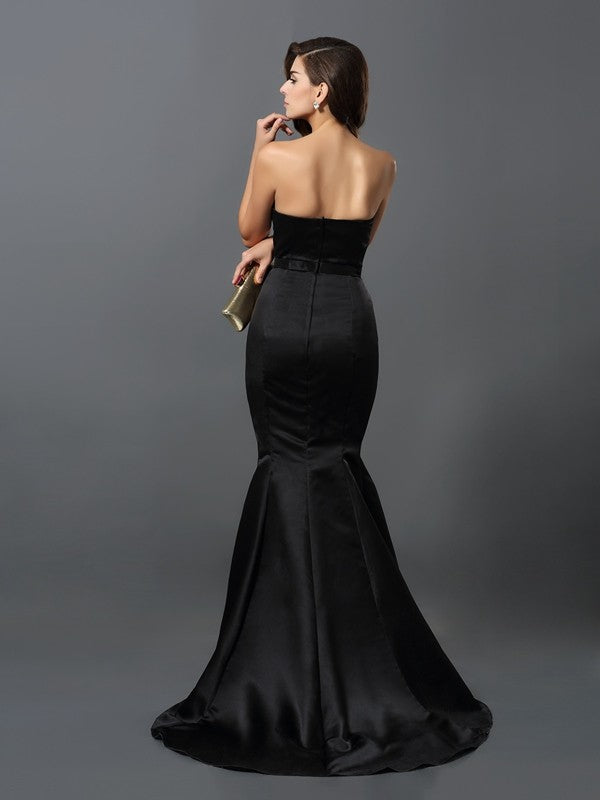 Black Satin Mermaid Floor-Length Evening Gown with Straight Neck & High Slit