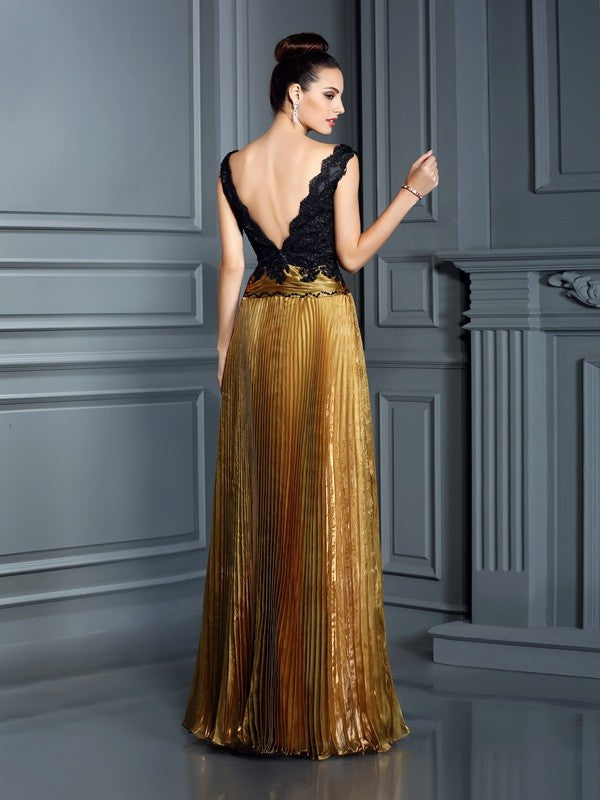 Vestidos largos de organza sin mangas con escote en V y perlas