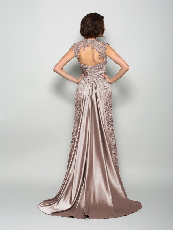 Vestidos de madre de la novia de satén tejido largo sin mangas con cuello alto y corte princesa