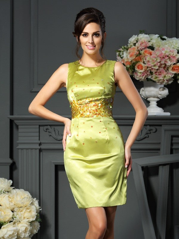 Vestidos para madre de la novia de satén tipo tubo, sin mangas, con escote redondo y cuentas, estilo tubo/columna