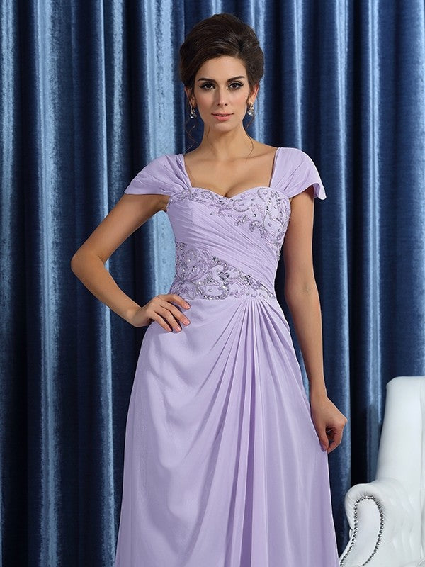 Vestidos de madre de la novia de gasa con tirantes, corte A/princesa, sin mangas, con abalorios y corte alto bajo