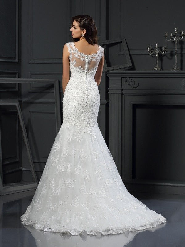 White Lace Illusion Neck Mermaid Floor-Length Gown