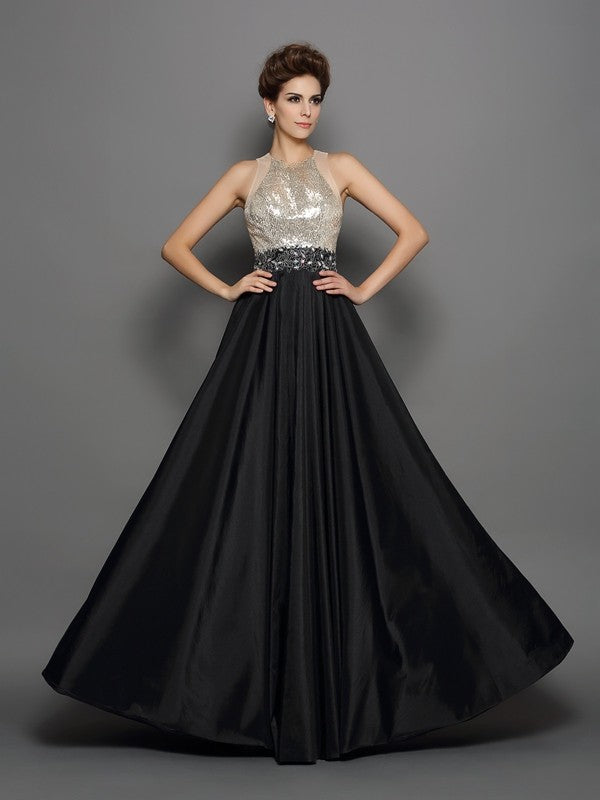 Abiti lunghi in taffetà senza maniche con paillettes e collo alto a trapezio/principessa