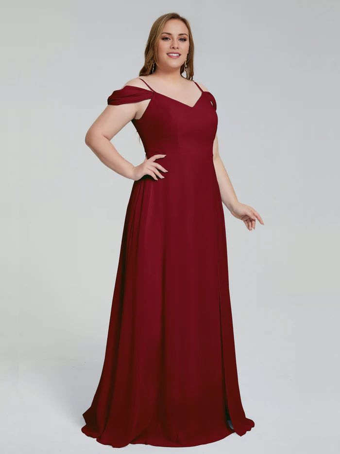 Vestido de dama de honor de talla grande con tirantes finos y largo hasta el suelo