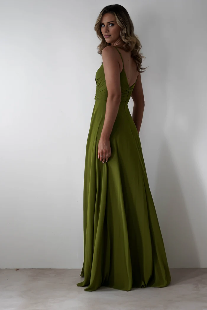 Vestido de fiesta con tirantes finos, espalda abierta y largo hasta el suelo - Vestido Jimiss 