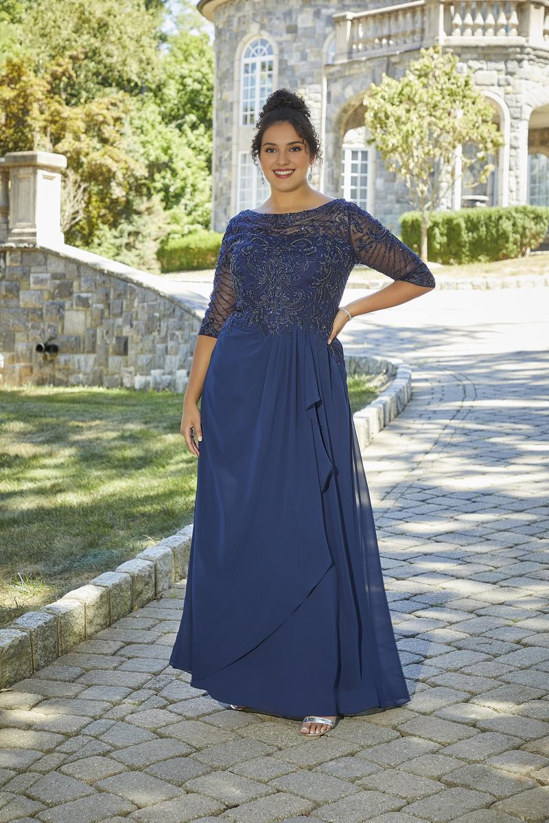 Vestidos para madres de la novia de gasa con bordado de cuentas y cuello único hasta el suelo