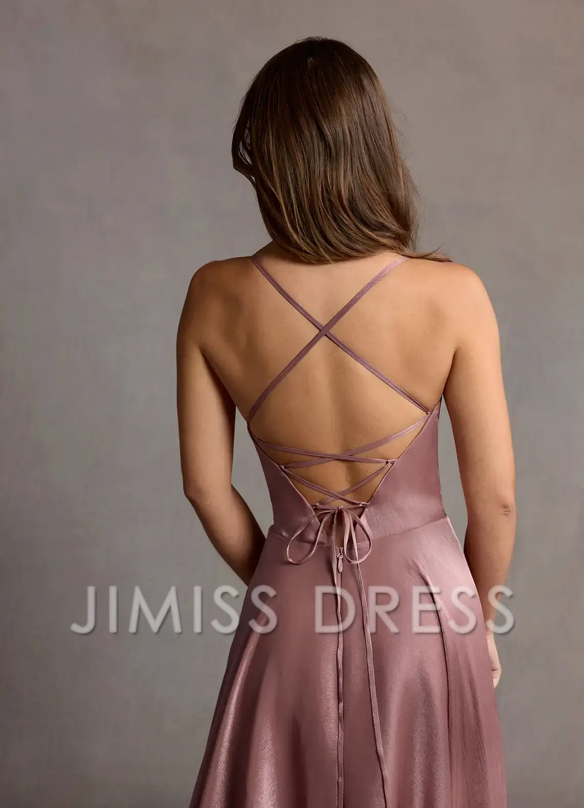 Vestido de fiesta Jimiss con tirantes finos, escote en V, espalda descubierta, abertura lateral y largo hasta el suelo 