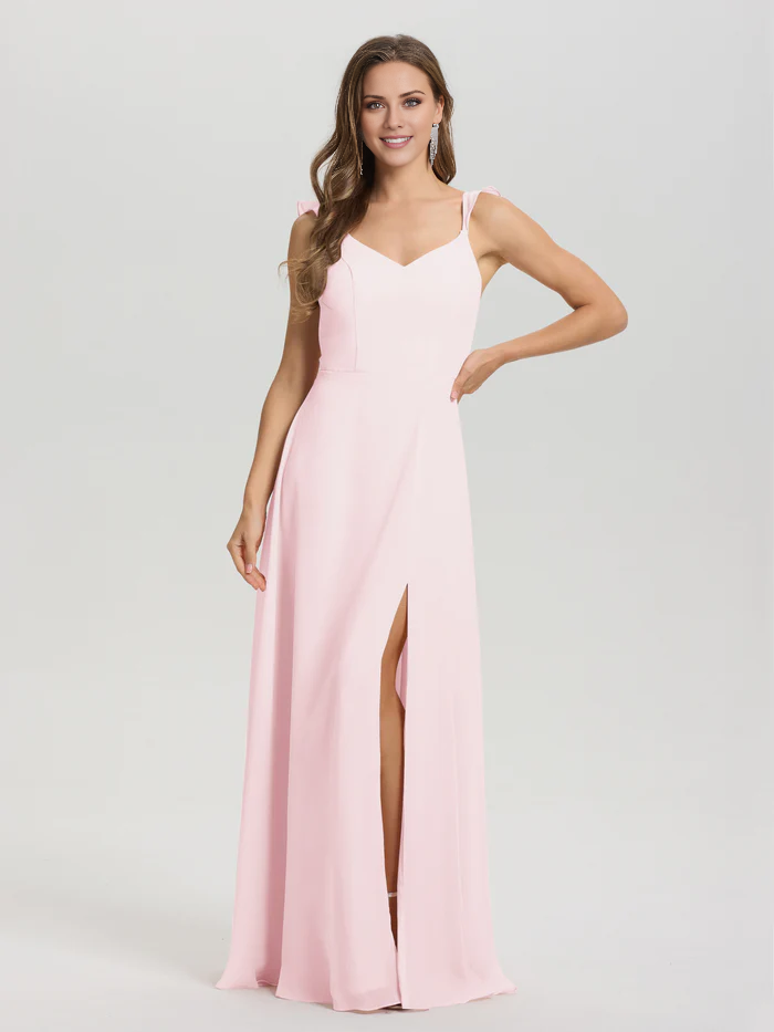 Vestido de dama de honor largo hasta el suelo con abertura en gasa con escote en V y tirantes anudados