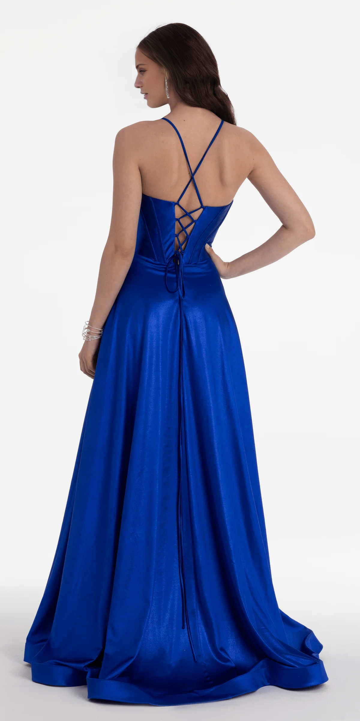 Vestido de fiesta Jimiss de satén con hombros descubiertos, tirantes finos y corsé ajustado hasta el suelo 