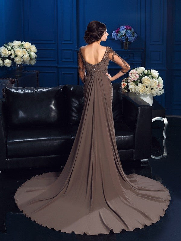 Abiti da sposa lunghi in chiffon con maniche a 3/4, scollo a V, perline e scollo a V