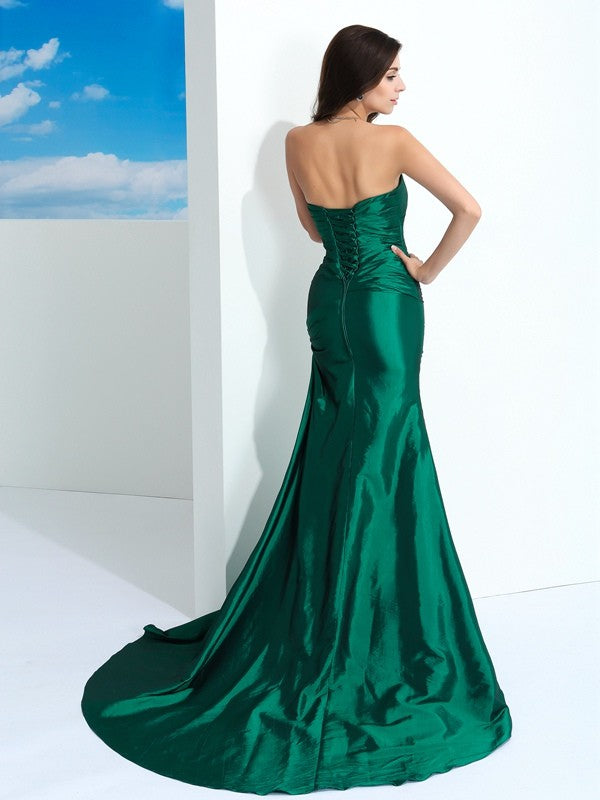 Vestidos largos de tafetán sin mangas con escote en forma de corazón, pliegues y corte tubo/columna