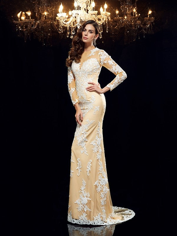 Vestidos largos de red con mangas 3/4 y cuello transparente, corte tubo/columna