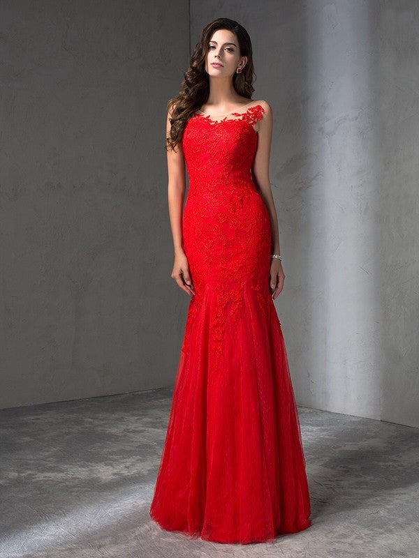 Sheath/Column Scoop Applique Sleeveless Long Lace Dresses