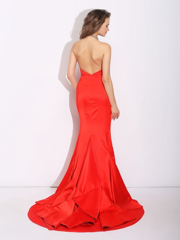 Vestidos largos de satén sin mangas con escote corazón y corte trompeta/sirena