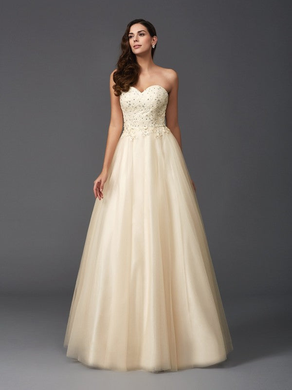Abiti lunghi in rete senza maniche con scollo a cuore e perline, stile a trapezio/principessa