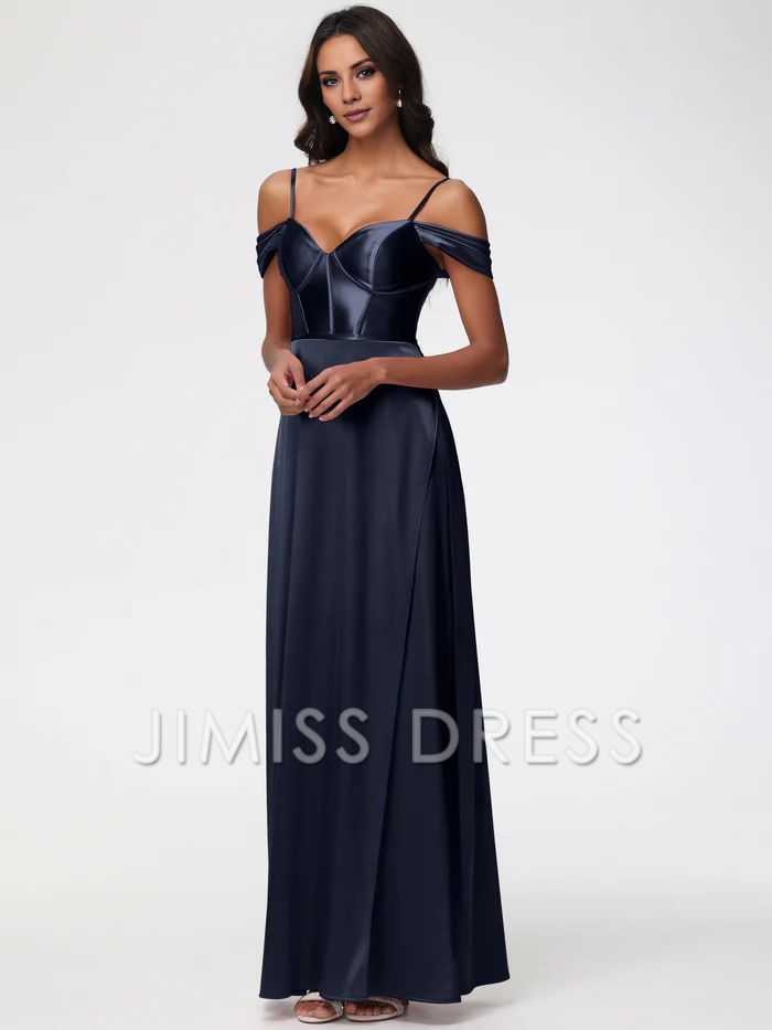 Vestido de fiesta largo de satén con tirantes finos y escote en forma de corazón y hombros descubiertos de Jimiss