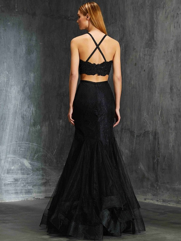 Trumpet/Mermaid Spaghetti Straps Sleeveless Applique Floor-Length Net Two Piece Dresses