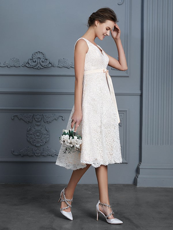 Vestidos de novia de corte A/princesa, escote en V, sin mangas, hasta la rodilla, con encaje y lazo