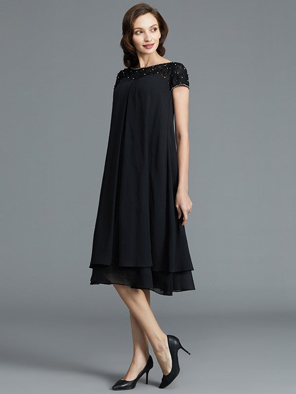 Abiti da sposa in chiffon a trapezio/principessa, senza maniche, con scollo a barchetta e lunghezza al ginocchio