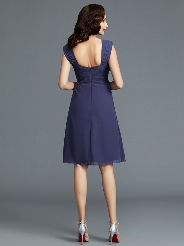 Abiti da madre della sposa in chiffon con spalline a tubino/colonna, senza maniche, al ginocchio