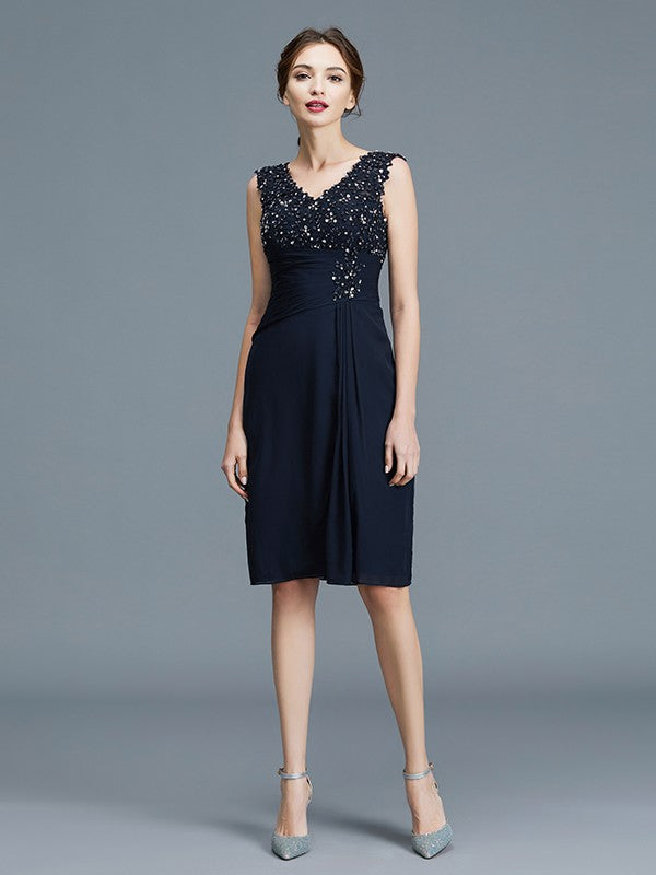 Vestidos para madre de la novia de gasa, sin mangas, con escote en V, volantes y corte columna hasta la rodilla