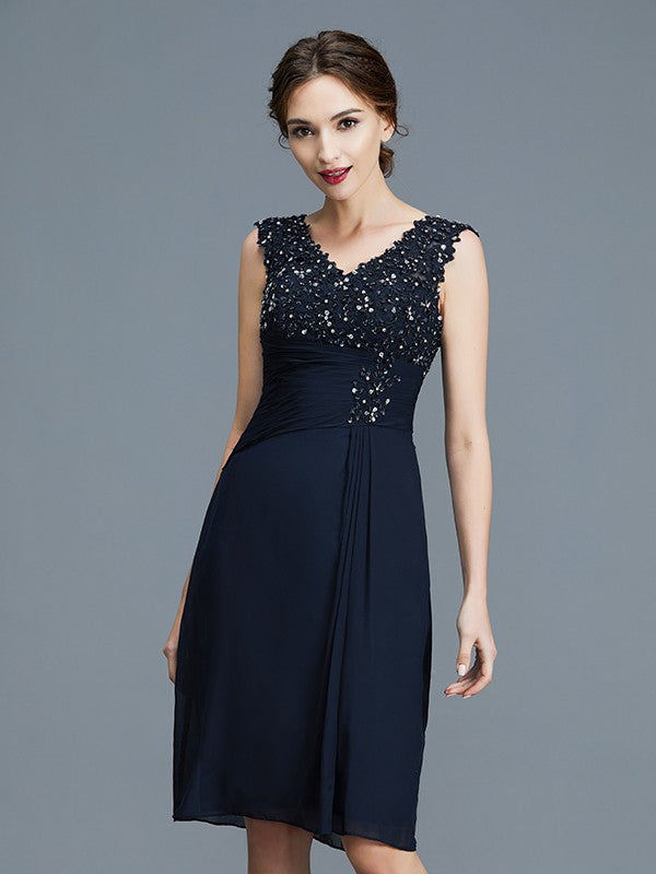 Vestidos para madre de la novia de gasa, sin mangas, con escote en V, volantes y corte columna hasta la rodilla