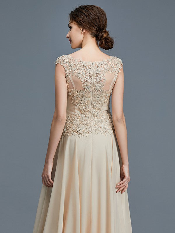 Vestidos de madre de la novia de gasa con corte A/princesa, sin mangas, con volantes y escote redondo hasta el suelo