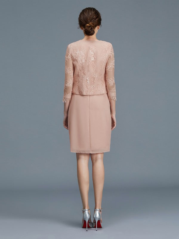 Abiti da madre della sposa in chiffon senza maniche, a tubino/colonna, con scollo a barchetta, volant trasparenti, lunghezza al ginocchio