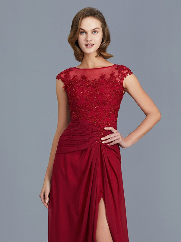 Abiti da madre della sposa lunghi fino a terra, senza maniche, in chiffon, con scollo a barchetta/colonna