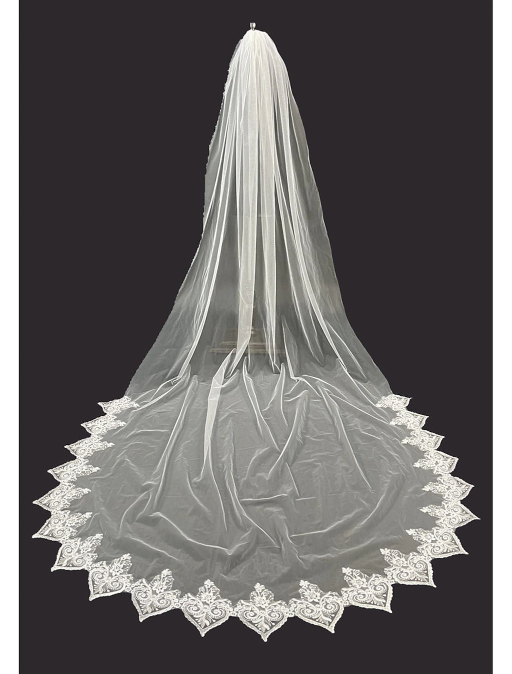 Ivory Tulle Floor-Length Bridesmaid Dress with Scalloped Lace Trim