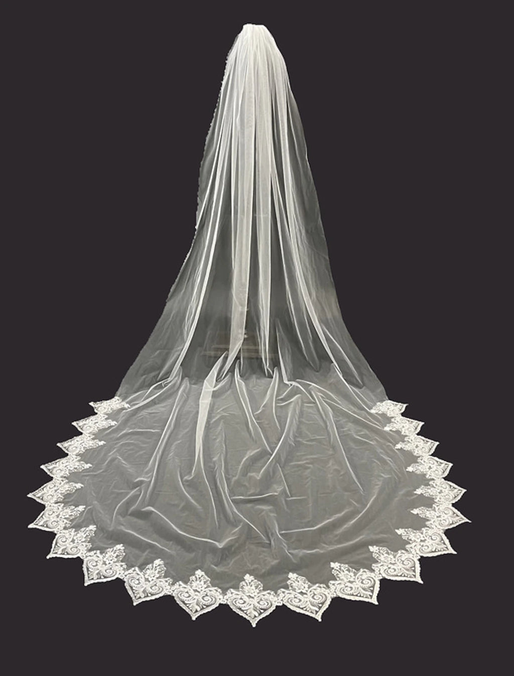 Ivory Tulle Floor-Length Bridesmaid Dress with Scalloped Lace Trim