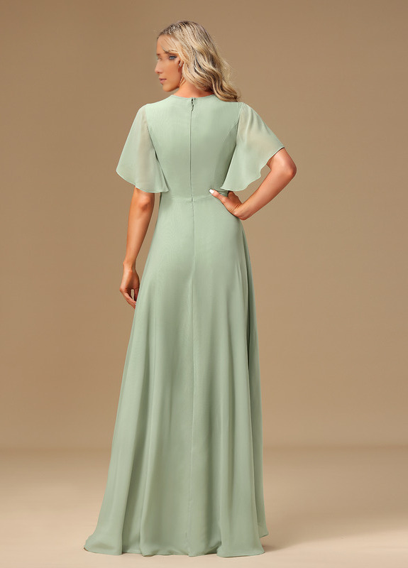 Vestido de dama de honor asimétrico de gasa con escote barco y volantes en forma de A