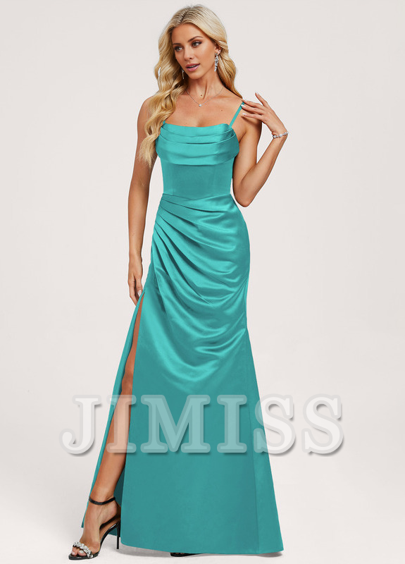 Vestido de dama de honor de satén con volantes, largo hasta el suelo y capucha de corte trompeta/sirena