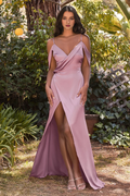 Vestido largo de satén con corte A y espalda descubierta