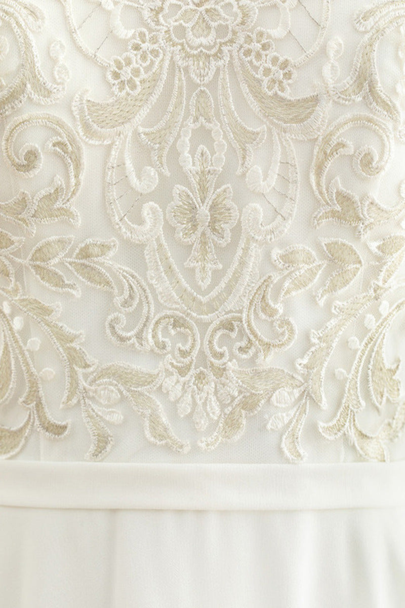 Abito da sposa in chiffon di pizzo senza maniche e collo alto a trapezio