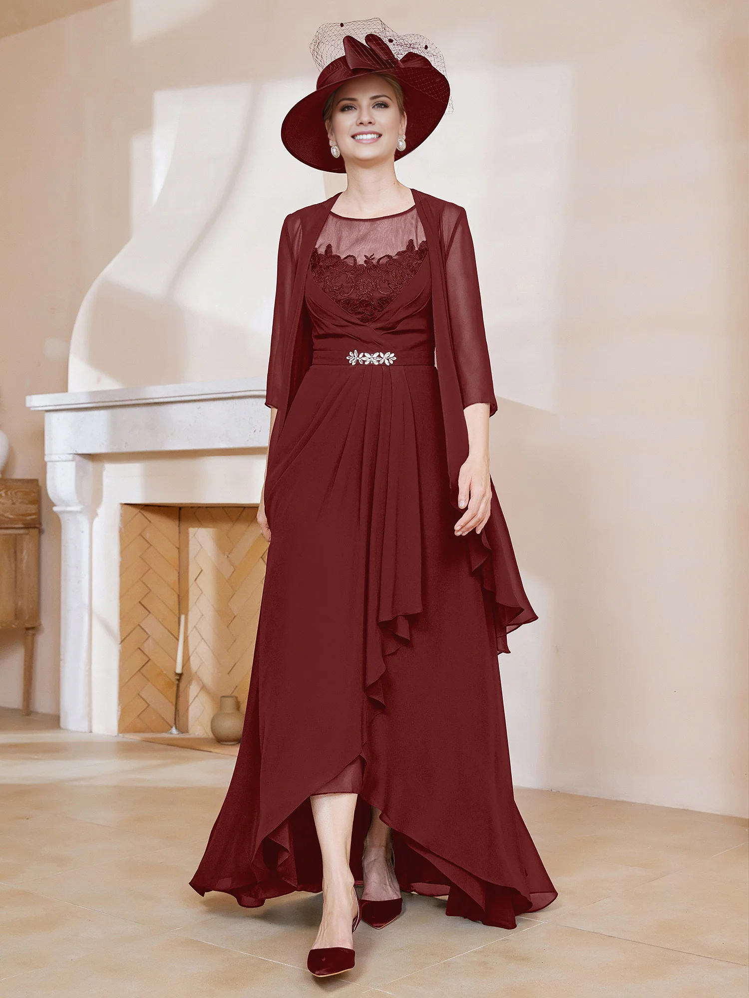 Vestido con volantes y cuello ilusorio combinado con chaqueta, vestido de madre de la novia.