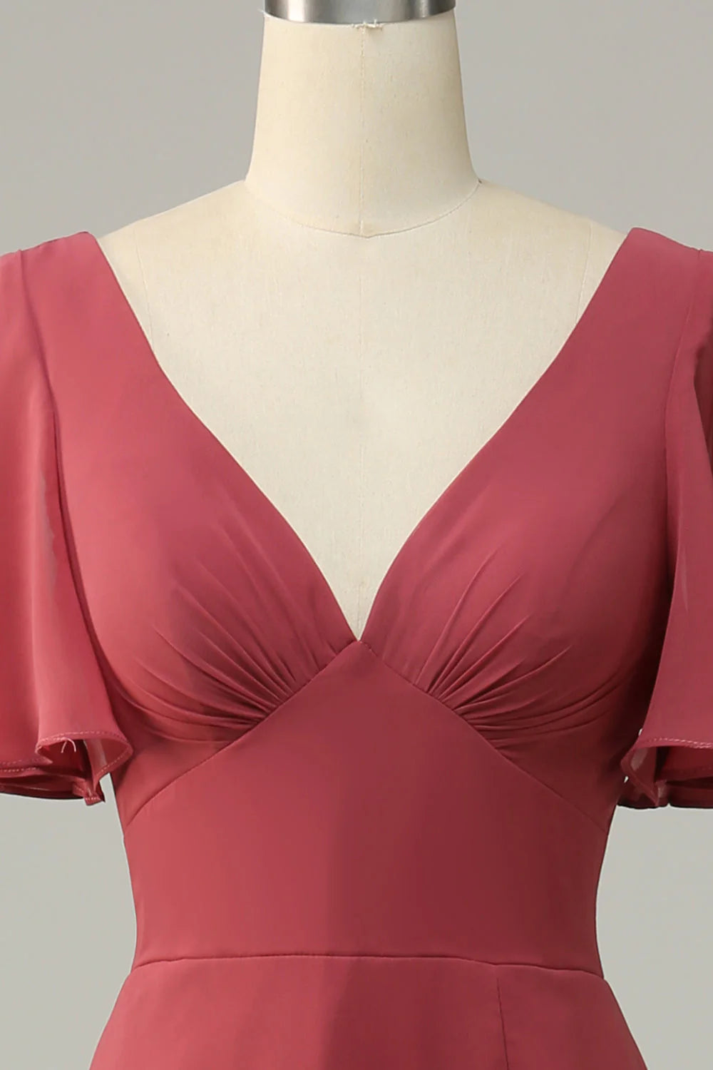 Vestido de dama de honor con escote en V, manga corta y espalda descubierta