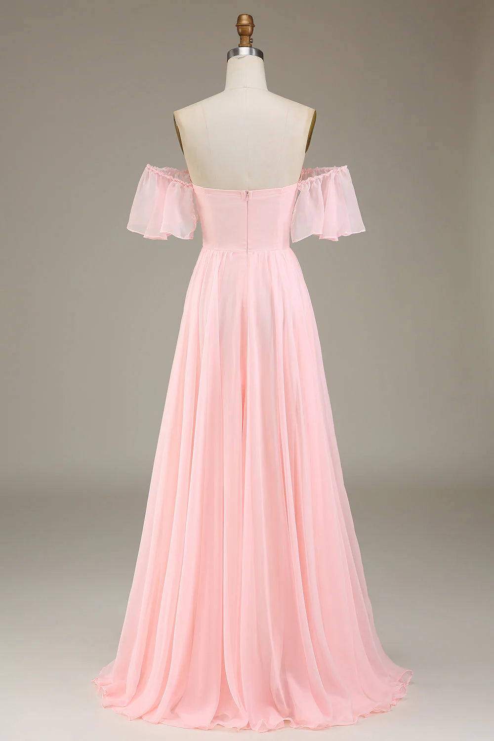 Abito da damigella lungo in chiffon rosa a trapezio con spalle scoperte