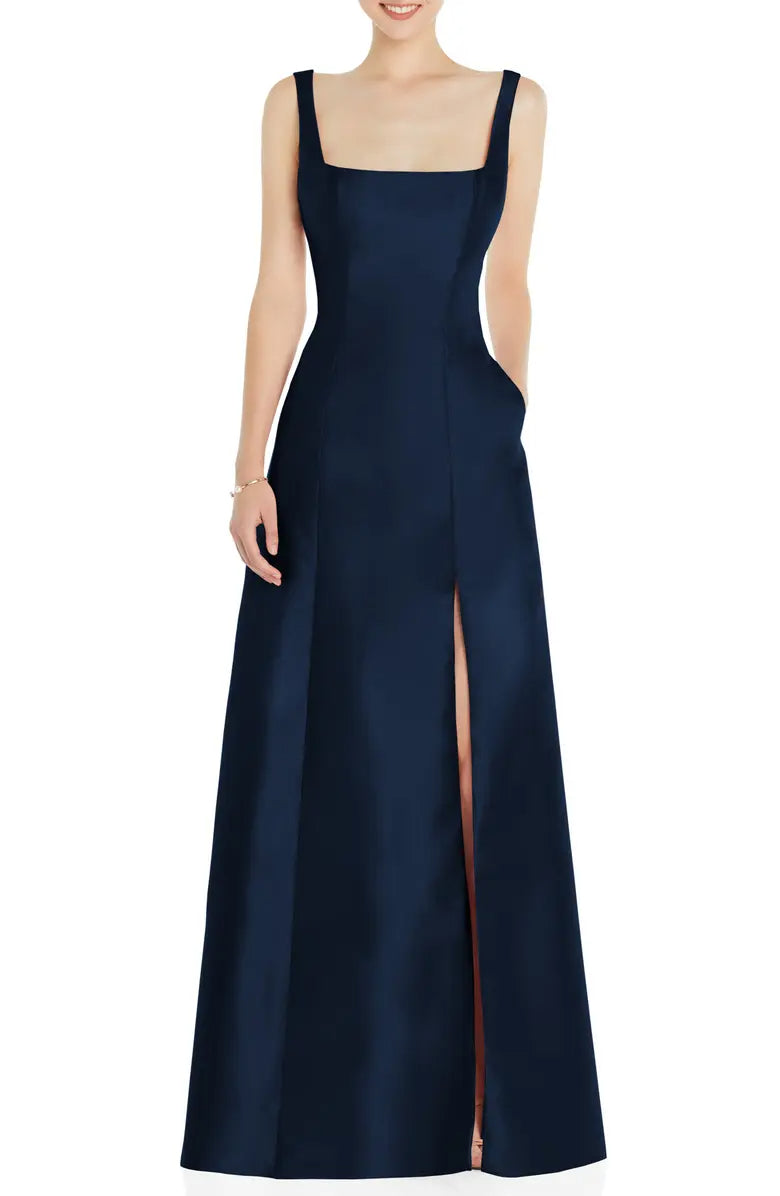 Vestido de noche sencillo y elegante con escote cuadrado, hombros descubiertos, satén, largo hasta el suelo, abertura frontal y espalda descubierta.
