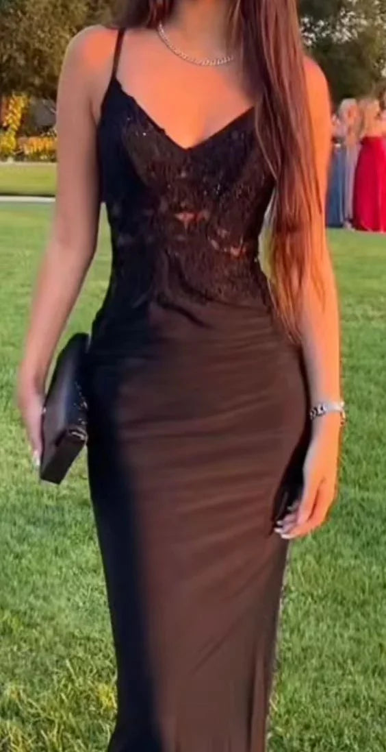Black Lace & Satin Sheath/column Floor-Length Evening Dress