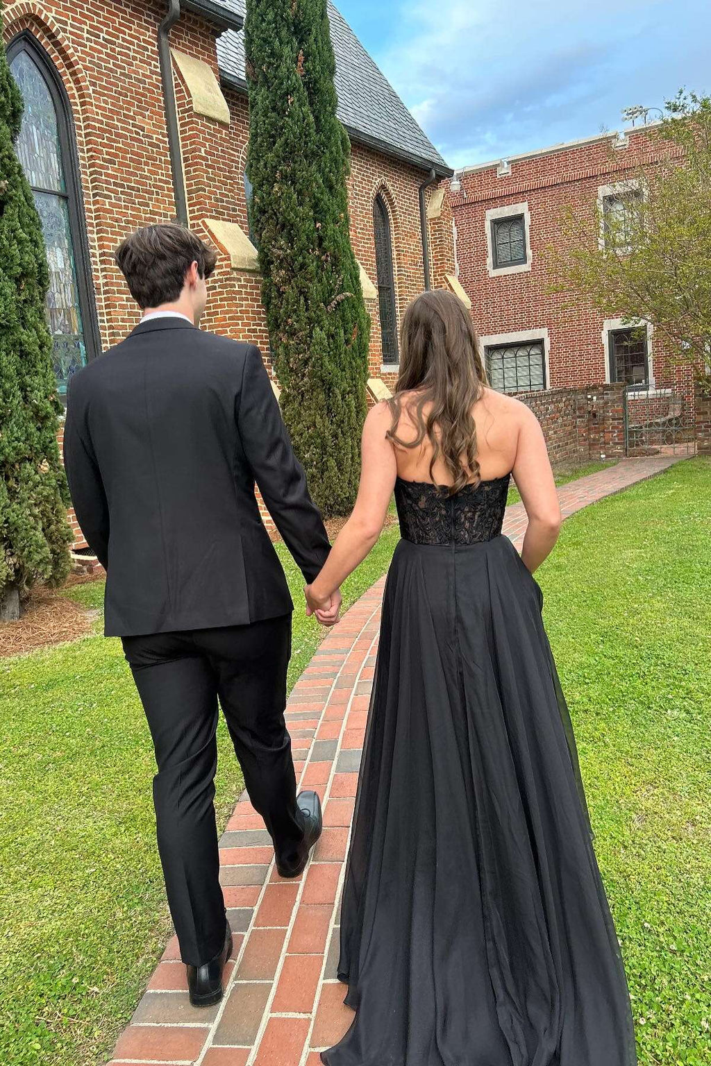 Black Chiffon A-Line Floor-Length Evening Dress with Straight Neck and Lace Corset Bodice