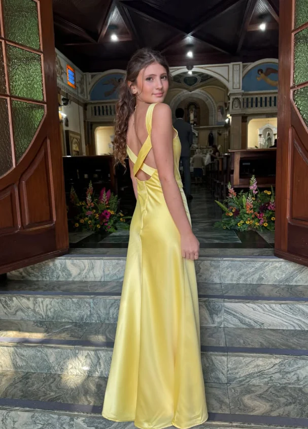 Bright satin slip sweetheart-neck spaghetti-strap crisscross-back floor-length evening dress